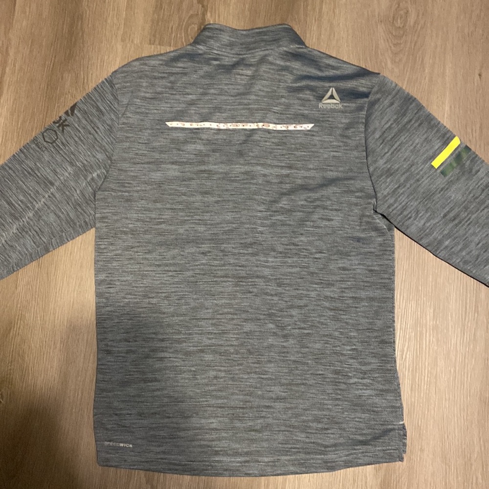 Men’s Reebok Quarter-zip - Picture 2 of 4